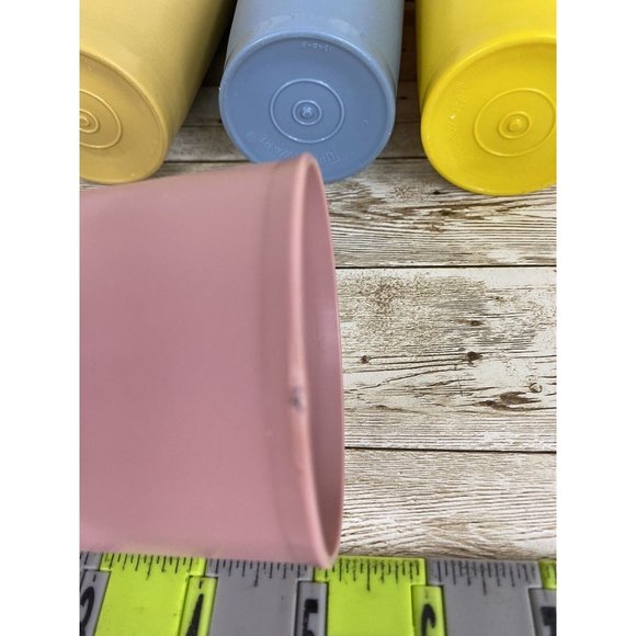 Tupperware Pastel Tumblers Cup 1348 18oz Set of 4 Tan Pink Blue Yellow - Picture 9 of 12